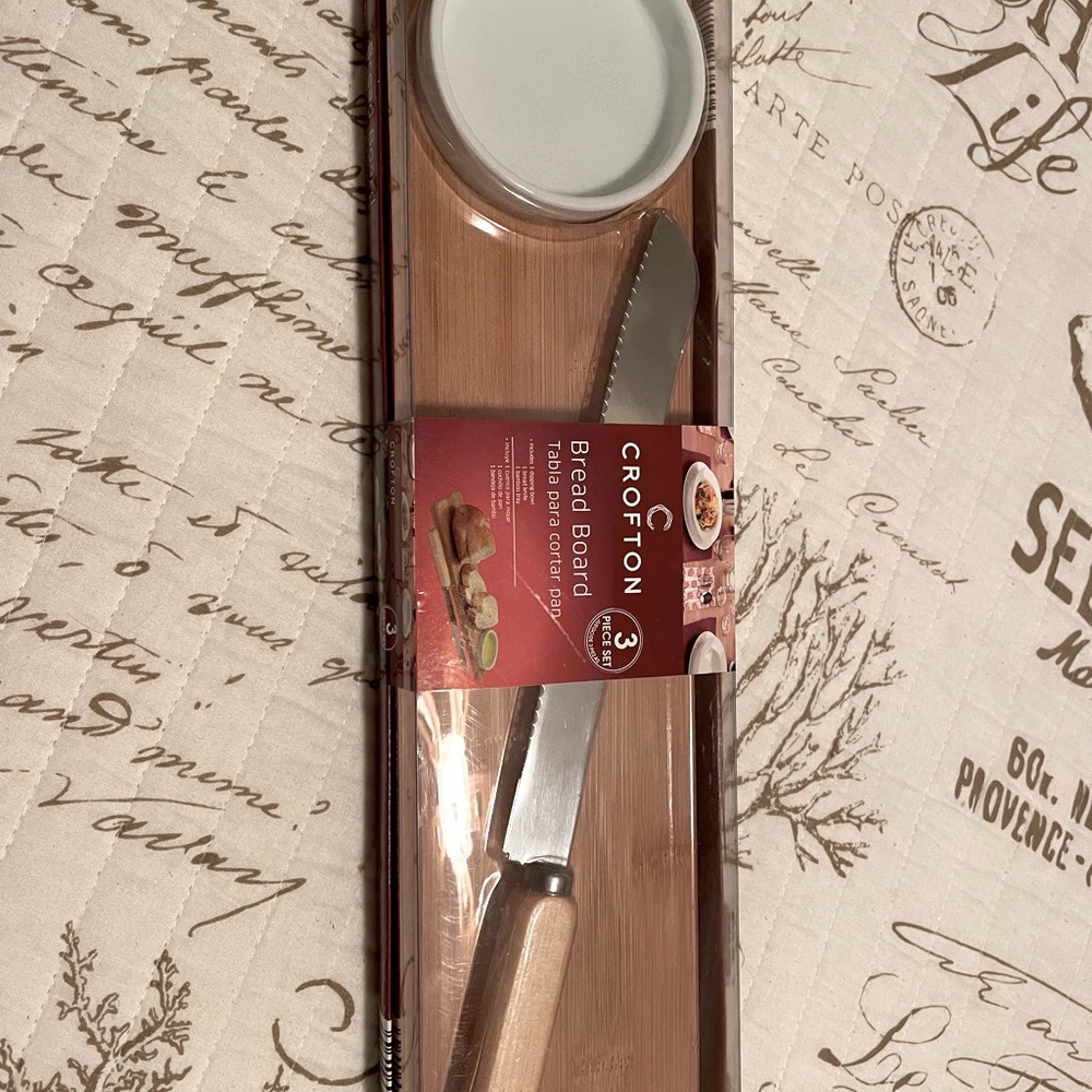 NIB Bread Board